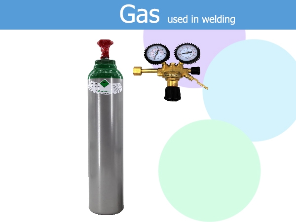 Shielding Gas Blowing While Laser Welding Machines Working_Howweld